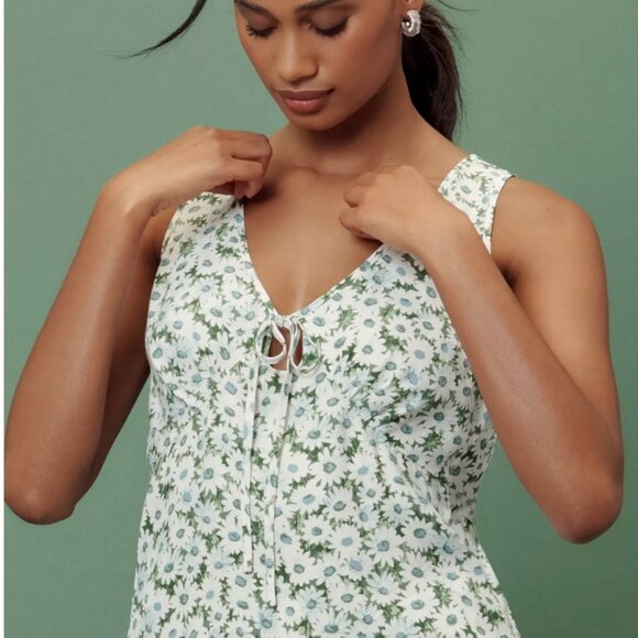 NWT Anthropologie Reformation Miri V-Neck Top in Daisy Meadow size 4 - Picture 2 of 9